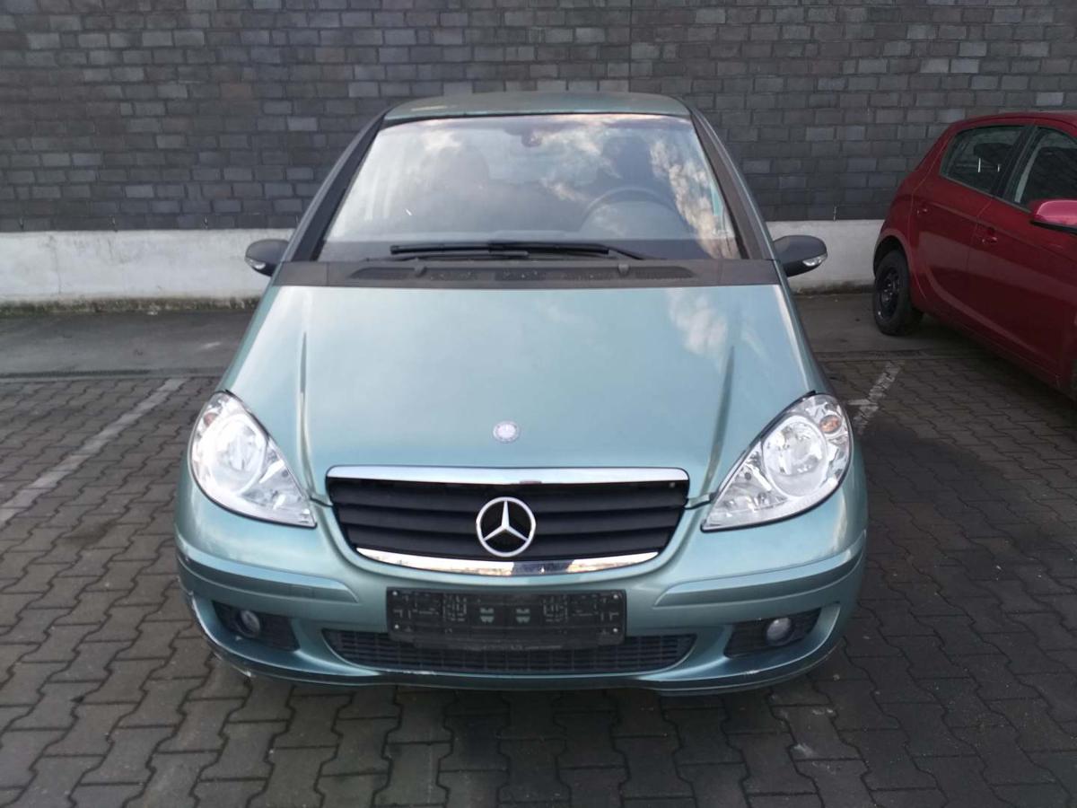 Mercedes A Klasse W169 original Tür vorn rechts 958 Quellblau 5-Türer Rohbau Bj.2004